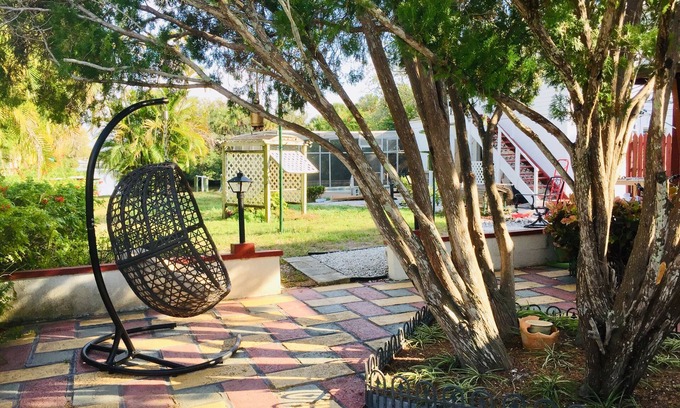 Anna Maria House | Sea Whisper in north-end Anna Maria with private dock and pool