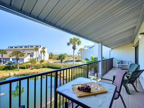 St. Augustine Beach Apartment | Sea Winds 51