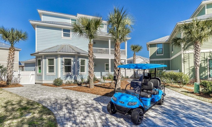 Emerald Waters Village House | SEA YOU SOON: Gorgeous Home in Gated Neighborhood w/Private Pool & Easy Beach Access!