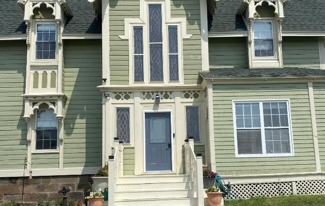 Pictou Bed & Breakfast | Seabank House Bed and Breakfast Aloha