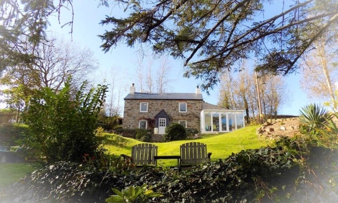 Perranporth Cottage | Seabird Cottage in stunning woodland/coastal