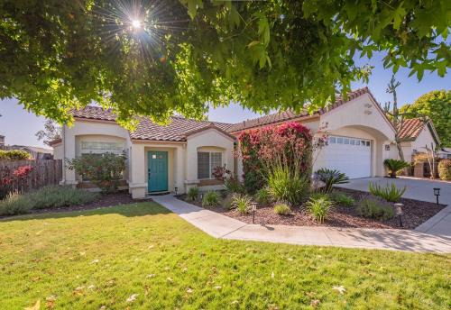 Grover Beach House | Seabreeze Bungalow