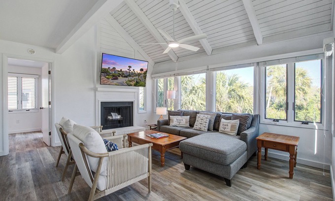 Sealoft Villas Villa | Seabrook Exclusives: 921 Sealoft