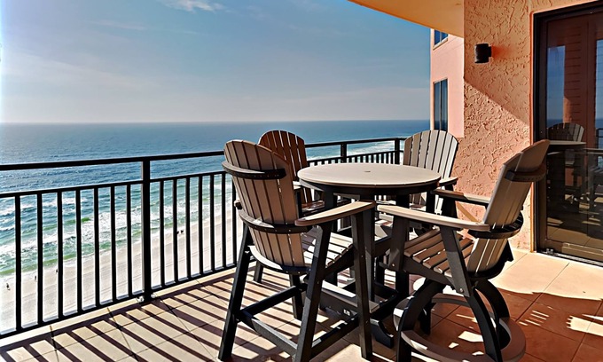 Orange Beach Condo | SeaChase 1501W | Sky-High Views & Pool
