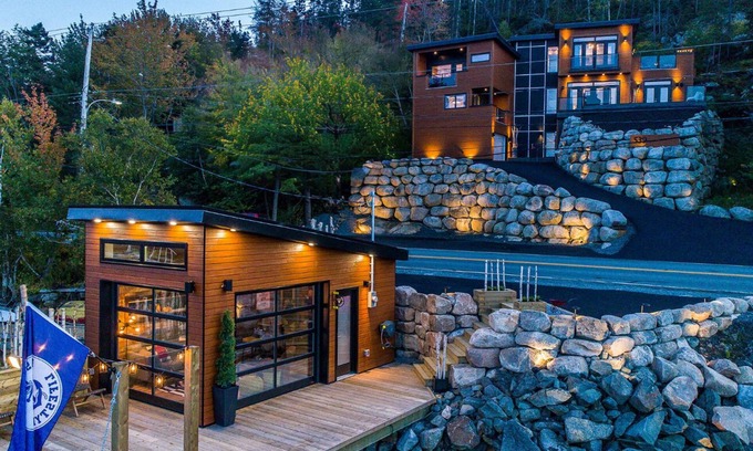 Halifax House | Seacliff- Luxury Halifax Waterfront Paradise -Pool, Hot Tub, Wharf & Boathouse