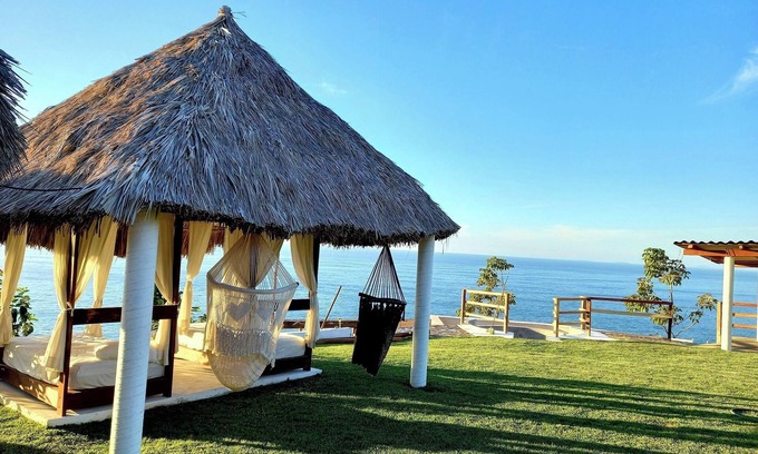 Cabo Corrientes Bed & Breakfast | Seacliff Paradise