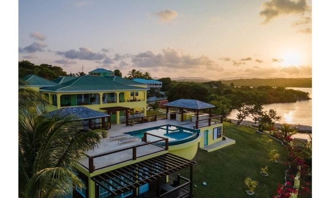 Freemans Bay Apartment | SeaClusive Antigua-Barbuda @ Seatons: Unit B