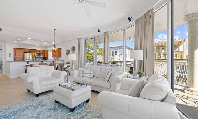 Rosemary Beach House | Seacrest - Private Beach - Walk or bike to Alys