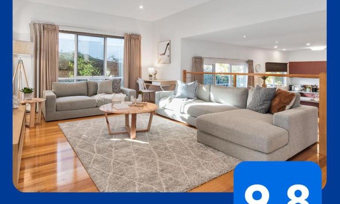 Seaford House | Seaford Luxe Beach House 2023 BDC Traveller award winner