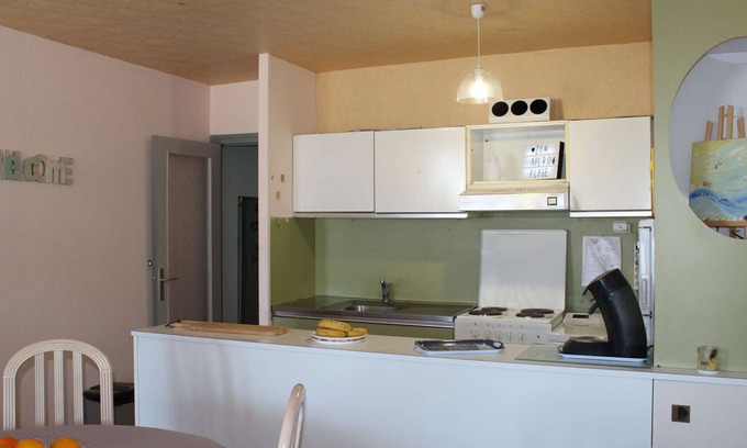 Port-la-Nouvelle Apartment | Seafront 2-Room Apartment with Terrace & Private Parking, Sleeps 5, in Port-la-Nouvelle