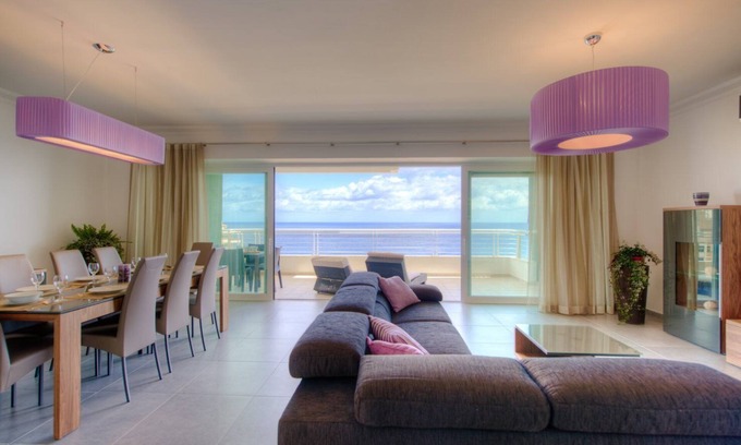 Sliema Apartment | SEAFRONT APART IN FORT CAMBRIDGE