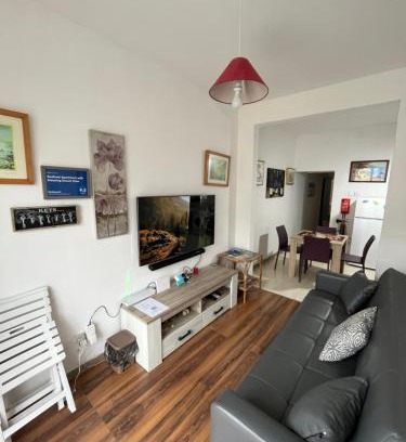 Xlendi Apartment | Seafront Apartment with Amazing Sunset View