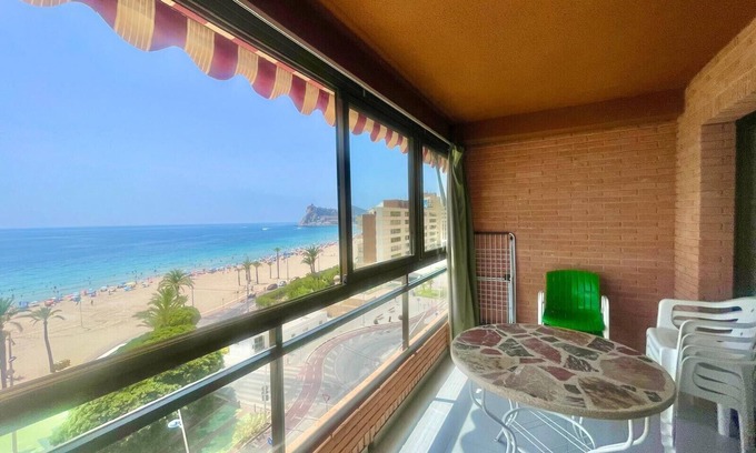Cala Apartment | SEAFRONT PONIENTE BEACH BENIDORM R049