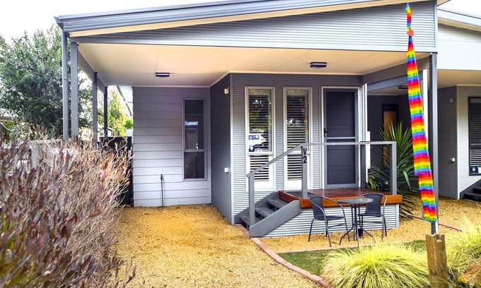 Normanville Villa | Seagrass Villas 2, n Romantic Getaway with spa.