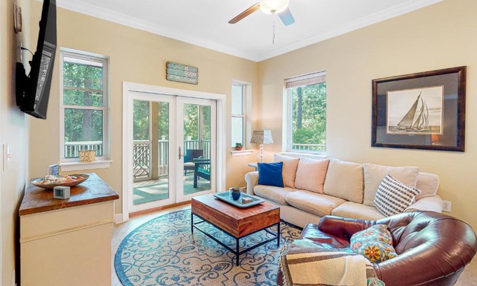 Seagrove Beach Apartment | Seagrove Highlands 2101