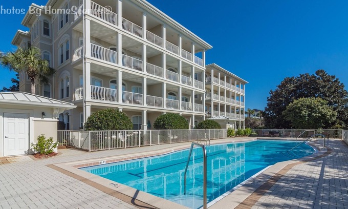 Seagrove Beach Condo | Seagrove "Sunshine Sabbatical" | 3BR | Sleeps 6 | Pool | Steps to Beach |