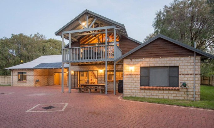 Quindalup House | Seagull