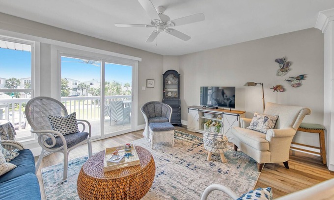 Santa Rosa Beach House | Seahaunts 6A | Spacious Townhouse, Gulf Views & Pool Access