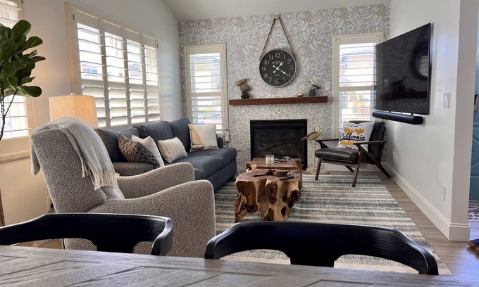 Oxnard Shores Cottage | Seahorse Cottage Luxe