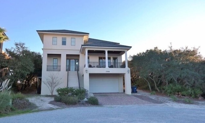 Gulf Shores House | Seahorse Hideaway - 6 Bedrooms - Gated Laguna Key Home