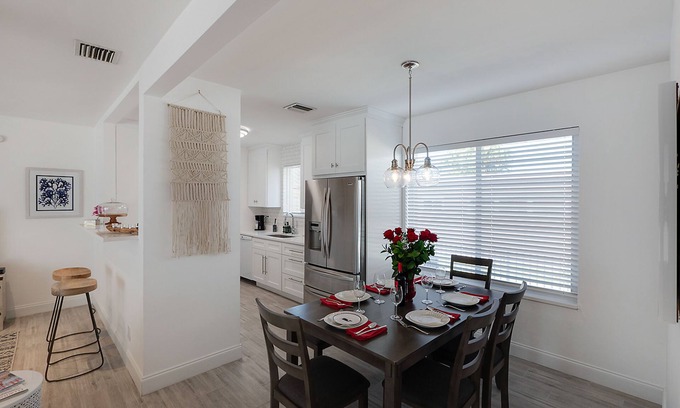 Singer Island Condo | Seas the Day 8: Designer beach retreat with pool & hot tub - walk to the beach