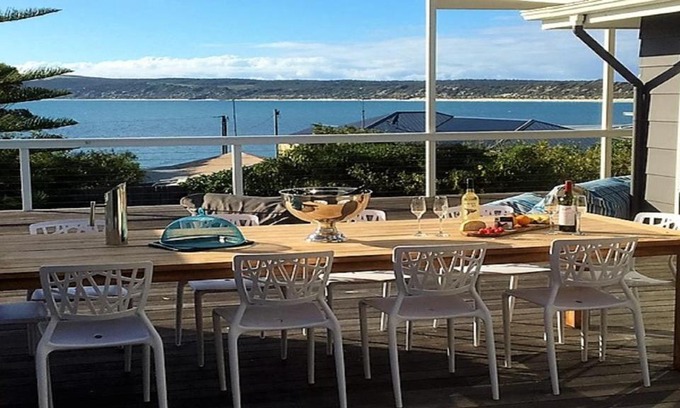 Emu Bay House | Seas The Day