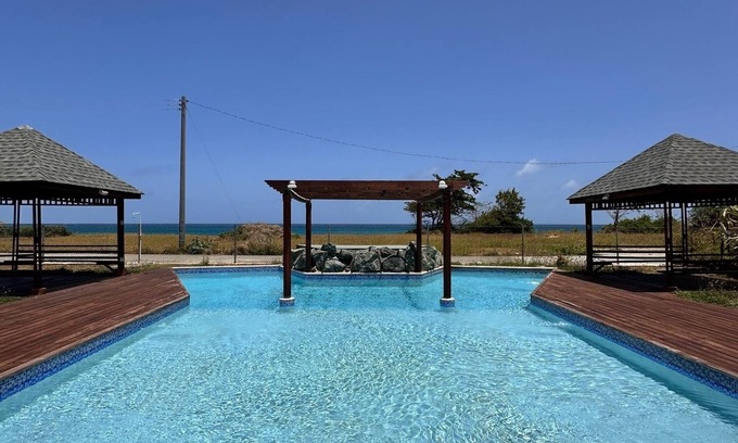 Crown Point House | Seas The Day!
