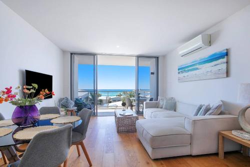 Palm Beach Apartment | Seascape Haven - Elegant Beachside Living with Pool