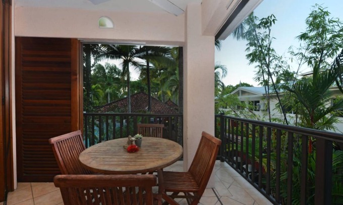 Port Douglas Apartment | Seascape Holiday Apartments at Hibiscus Resort Two Bedroom