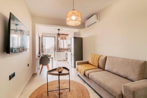 Petaloudes Apartment | Seascape House
