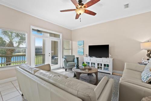 Miramar Beach House | Seascape Lakefront Villas 412