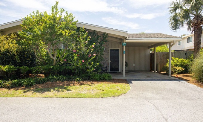 Miramar Beach Condo | Seascape Tennis Villa 72-A *Remote and quiet villa minutes from the beach*