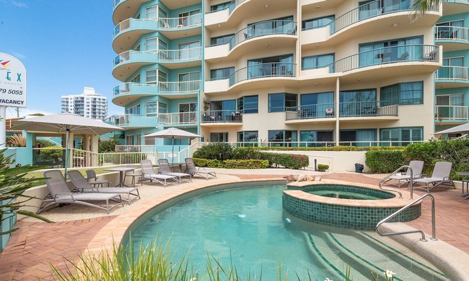 Alexandra Headland Apartment | Seaside 11 - Two Bedroom Beachside Apartment across from Alex Beach!