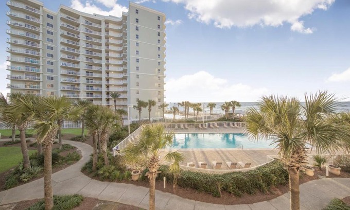 Orange Beach Apartment | Seaside Beach & Racquet Club 4311 by Vacation Homes Collection