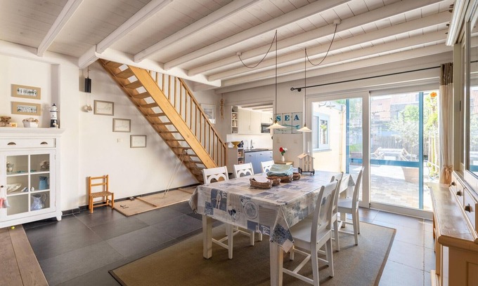 Nieuwpoort House | Seaside Charm & Privacy