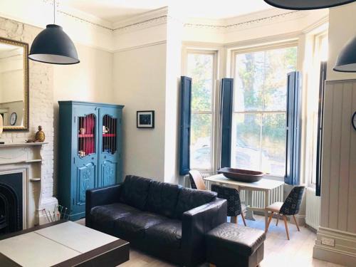 St Leonards-On-Sea Apartment | Seaside Escape - gorgeous 2 bed apartment in St-Leonards-on-Sea