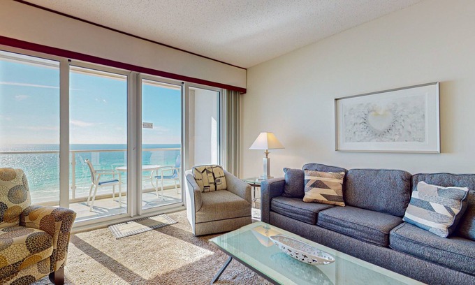 Destin Condo | Seaside escape with water view, balcony, pool, pool spa & gym access