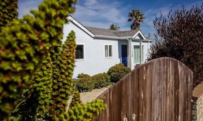 Seaside House | Seaside Family House - Sleeps 6 on Monterey Peninsula