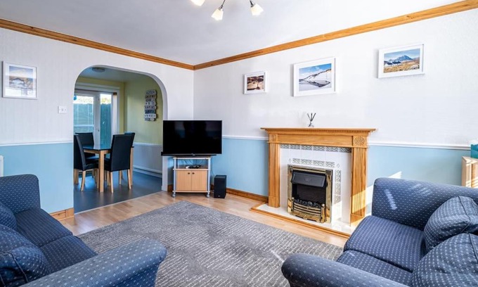 Balmedie House | Seaside Home with Sea Views