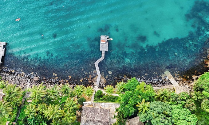 Praia de Aracatiba House | Seaside House w/Kayaks Stand-up Paddleboards and Diving Equipment #PetFriendly