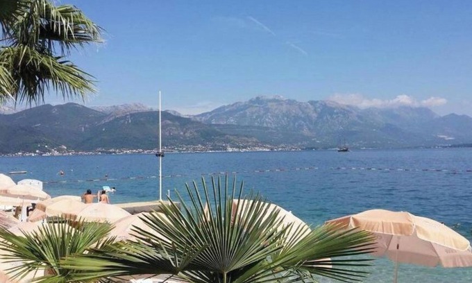 Bijela Apartment | SeaSide House