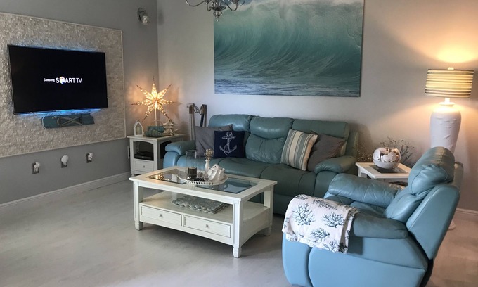 Clearwater Condo | Seaside Paradise at Clearwater - Resort Style near famous Clearwater Beach