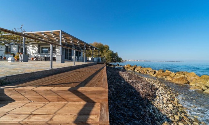 Psalidi Villa | Seaside Private Beach Paradise