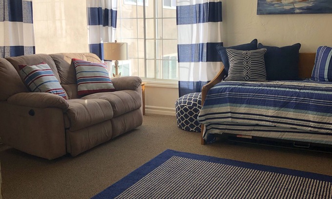San Clemente Apartment | Seaside Retreat Apartment with Oceanview - Upstairs