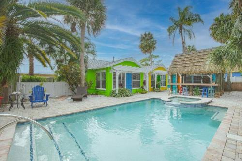 Indian Rocks Beach Apartment | Seaside Retreat Cottages #1
