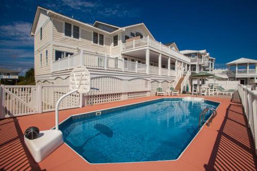 Sandbridge House | Seaside Serenade