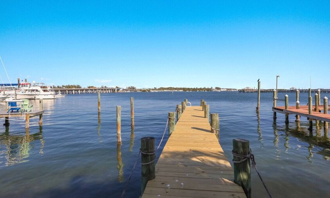 Bradenton Beach House | Seaside Serenity: Bradenton Beach Location! On Bay! Close to Beach & Bridge St by Anna Maria Life
