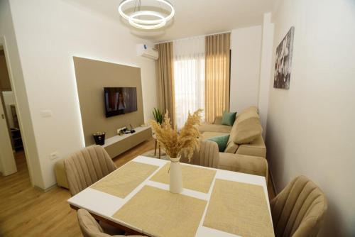 Orikum Apartment | Seaside Serenity Apartments - Tirana Resort Radhime