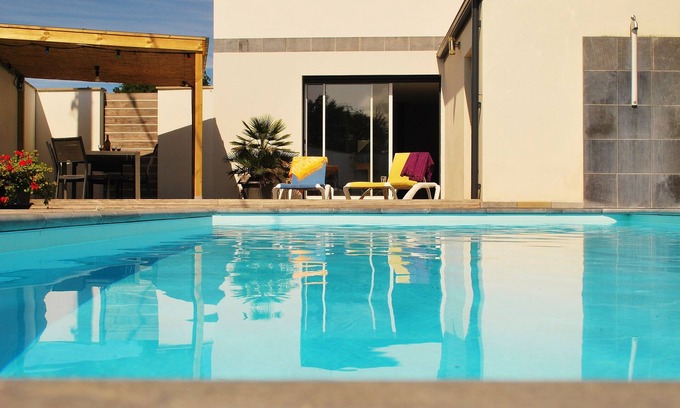 Bourcefranc-le-Chapus Villa | seaside villa classified 4 * heated pool