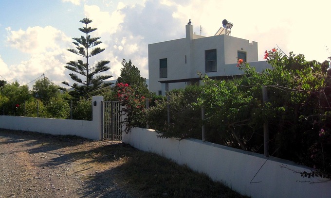 Gennadi Villa | Seaside villa - Gennadi